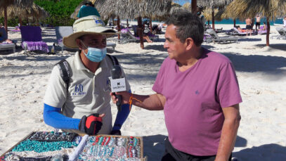 DOMINICANA-2020-ENTREVISTA-DR-PLAY